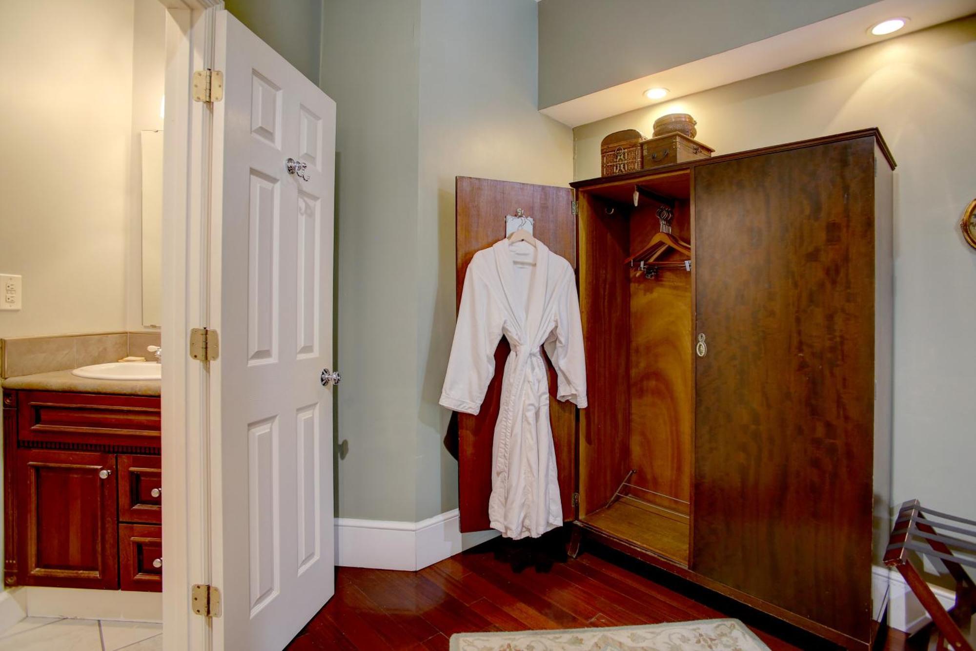 Queen Room - Sweet Olive,1538059060:JPEG