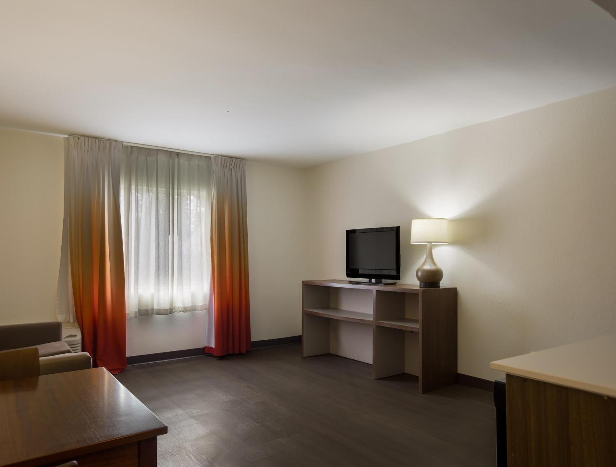 King Suite with Sofa bed - Non Smoking/Interior Corridor/Pet Friendly