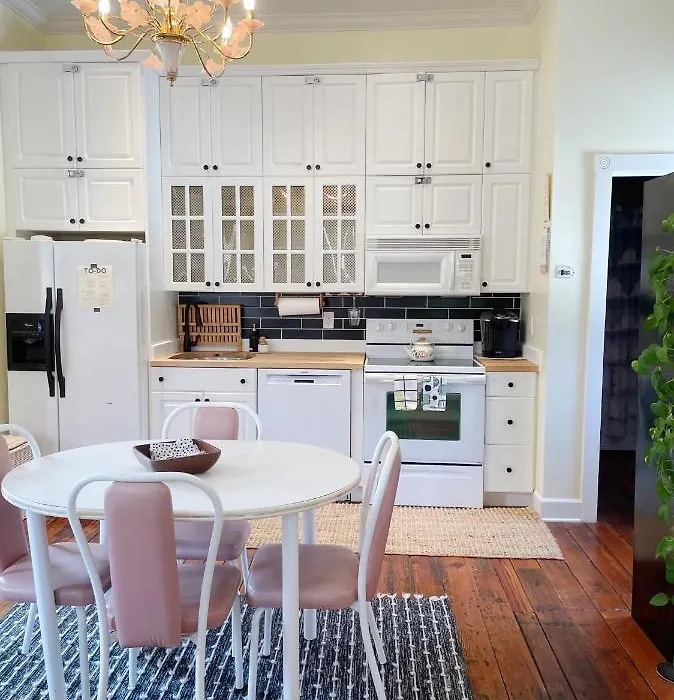 Romantic 1885 Loft Steps From Pulaski Square-1