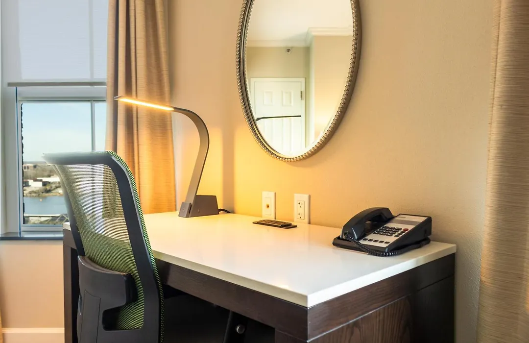 Holiday Inn Express Savannah - Historic District-1