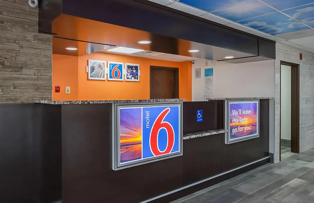 Motel 6-Savannah, Ga - Midtown-1