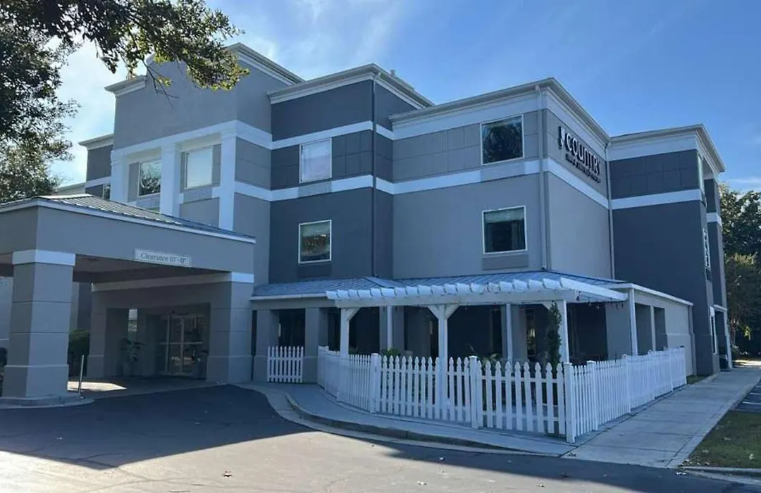 Country Inn & Suites By Radisson, Savannah Southside-1