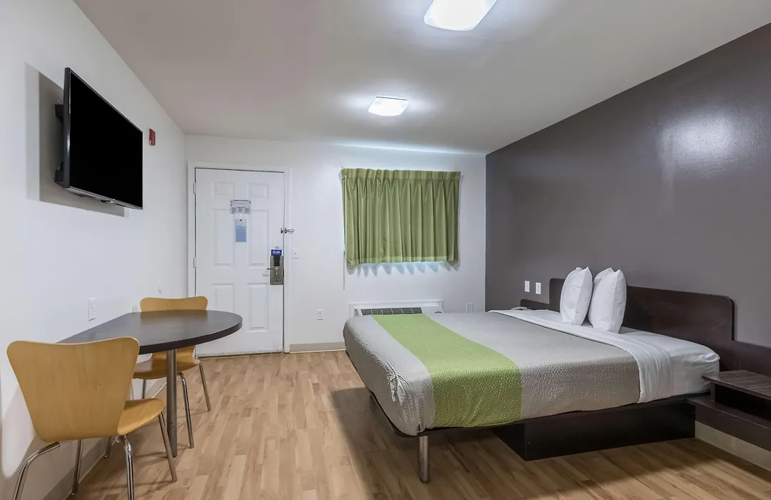 Studio 6 Extended Stay - Savannah, Ga-1