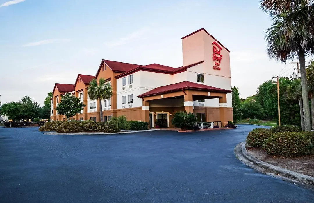 Red Roof Inn & Suites Savannah Gateway-1