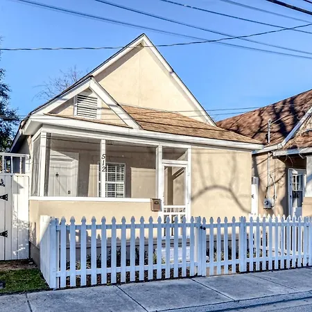 Jane'S Savannah Bungalow-3