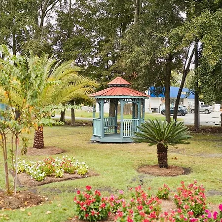 Carole Motel-2