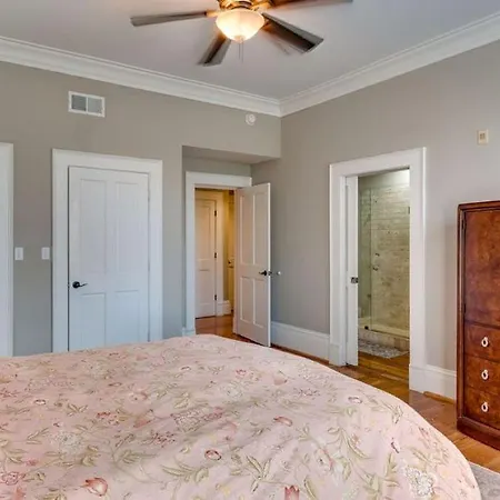 201 York #3 - Homey Downtown 2 Bedroom Steps From The River-3