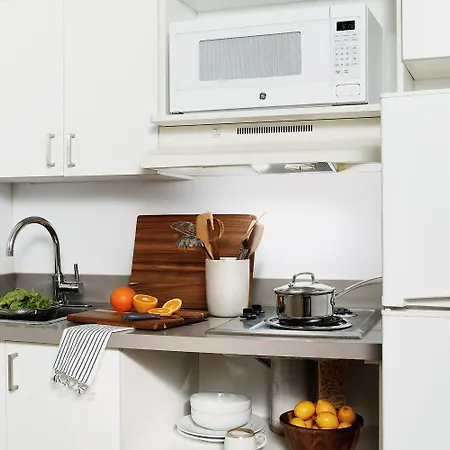Intown Suites Extended Stay Savannah Ga-2