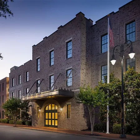 Residence Inn Savannah Downtown Historic District-3
