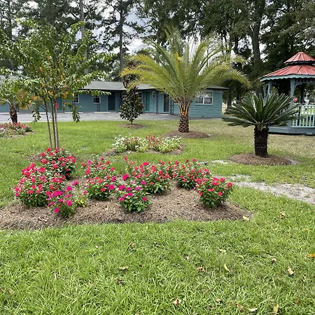 Carole Motel-3